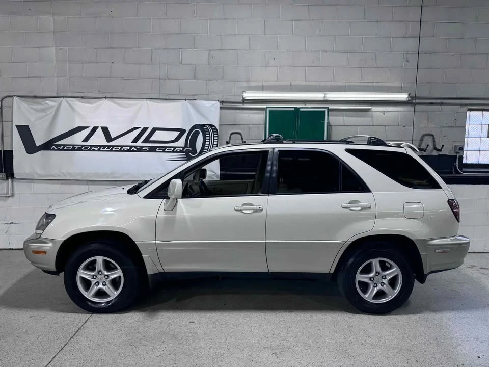 1999 Lexus RX 1st Gen - Image 7 of 16