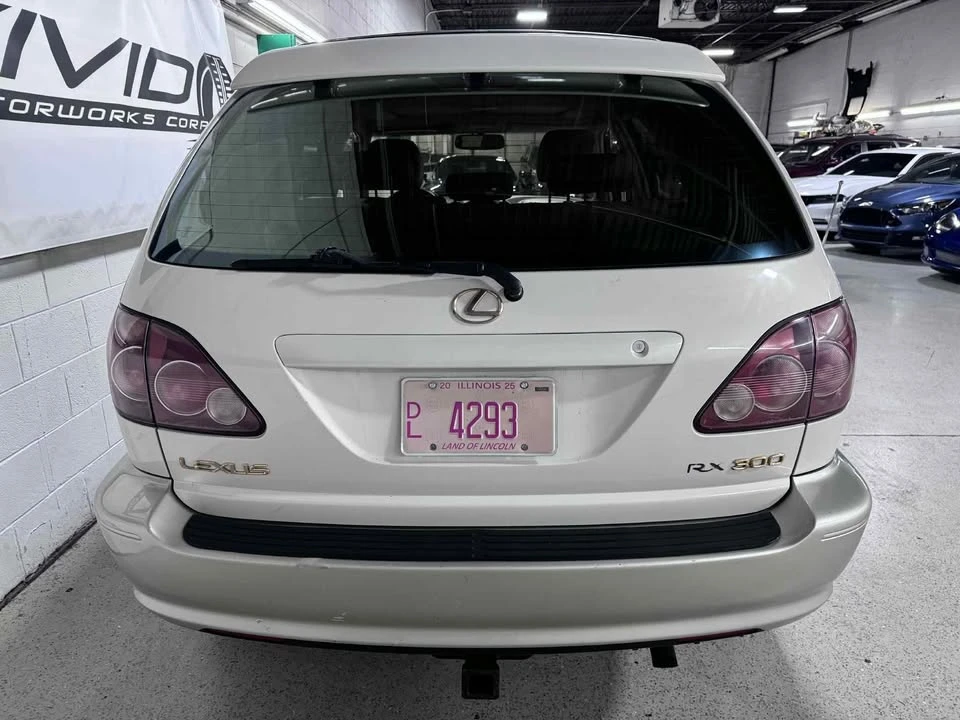 1999 Lexus RX 1st Gen - Image 5 of 16
