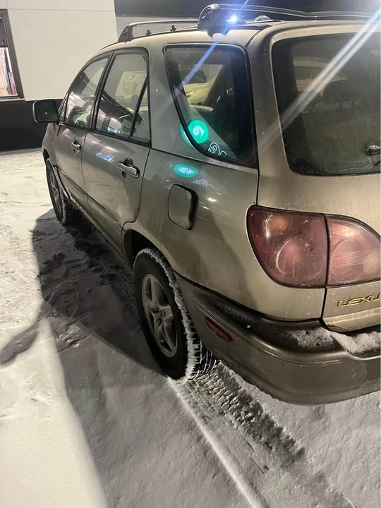 1999 Lexus RX 1st Gen - Image 3 of 5