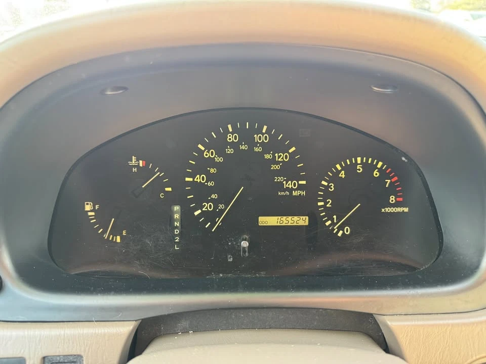 1999 Lexus RX 1st Gen - Image 18 of 19