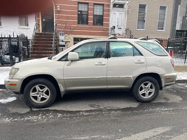 1999 Lexus RX 1st Gen - Image 3 of 6
