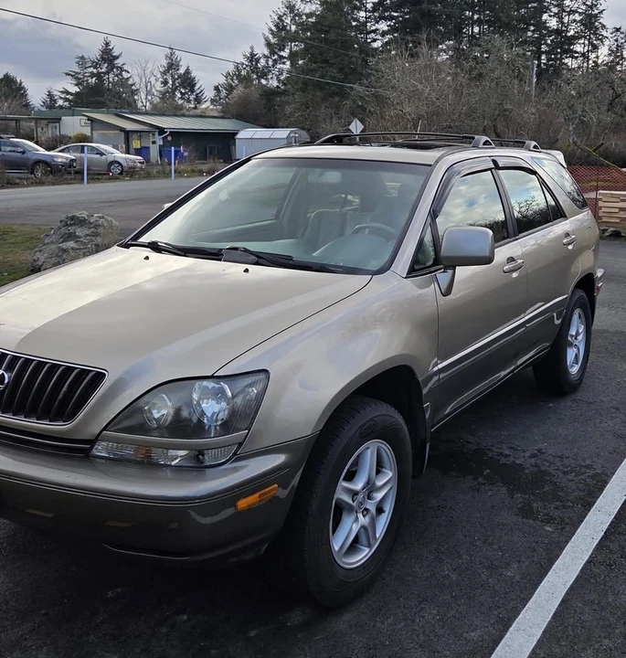 1999 Lexus RX 1st Gen - Image 12 of 12