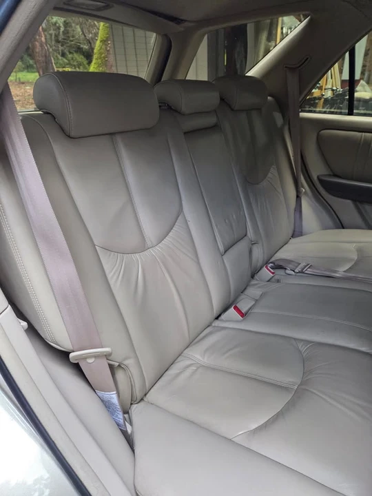 1999 Lexus RX 1st Gen - Image 5 of 12