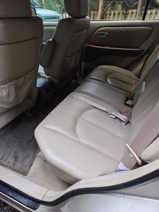 1999 Lexus RX 1st Gen - Image 6 of 12