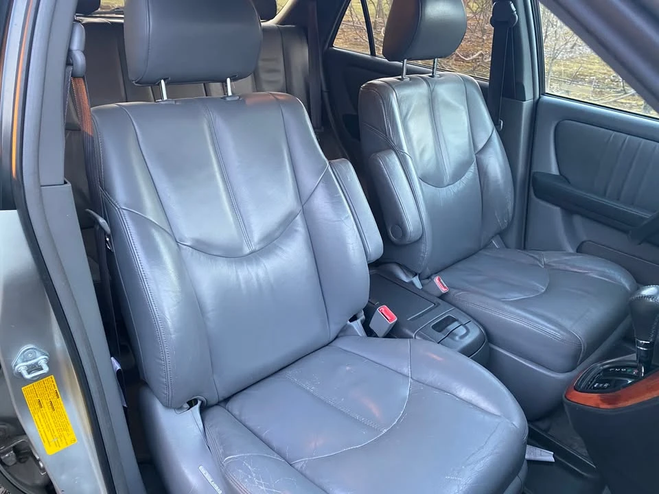 1999 Lexus RX 1st Gen - Image 8 of 12