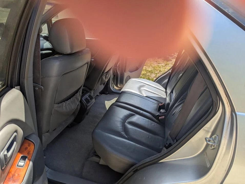 1999 Lexus RX 1st Gen - Image 6 of 9