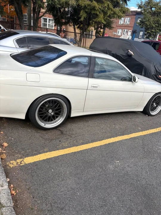 1999 Lexus SC400 - Image 9 of 9
