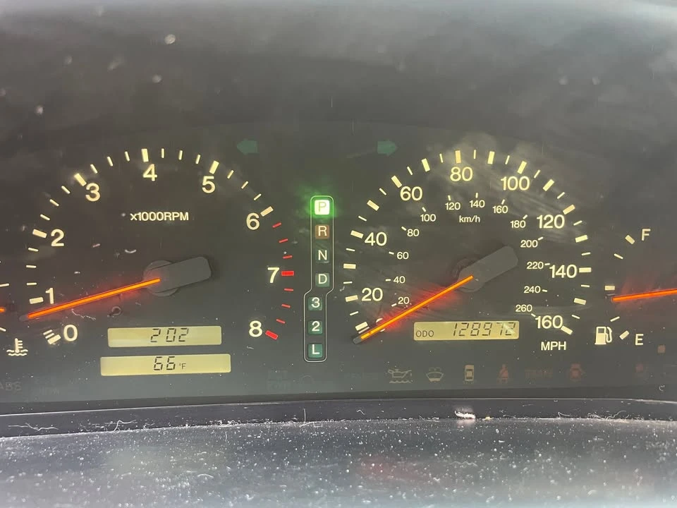 1999 Lexus SC - Image 11 of 20