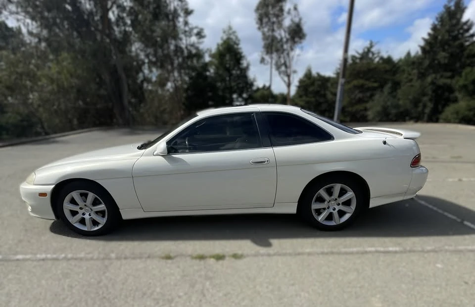 1999 Lexus SC - Image 5 of 20