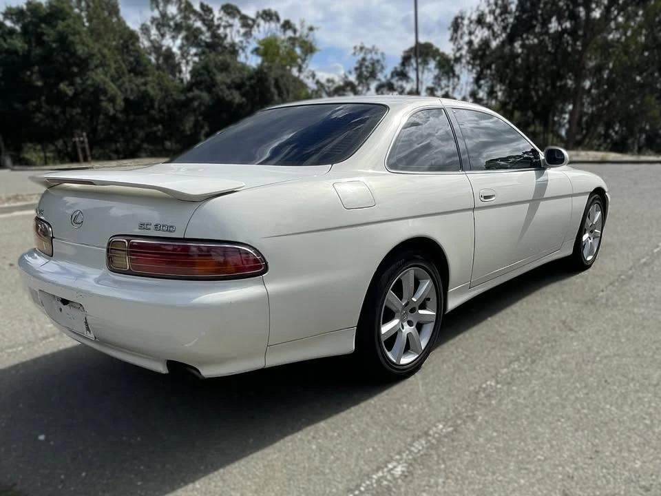 1999 Lexus SC - Image 2 of 20