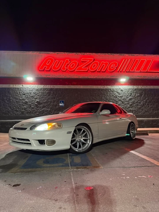 1999 Lexus SC400 - Image 5 of 6