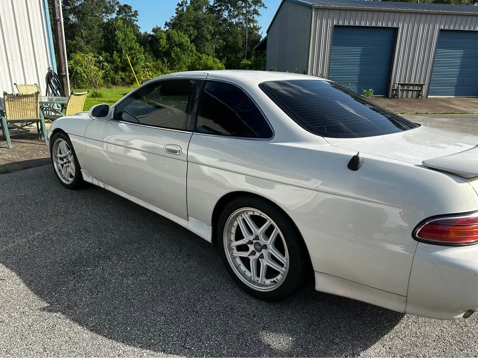 1999 Lexus SC400 - Image 5 of 9
