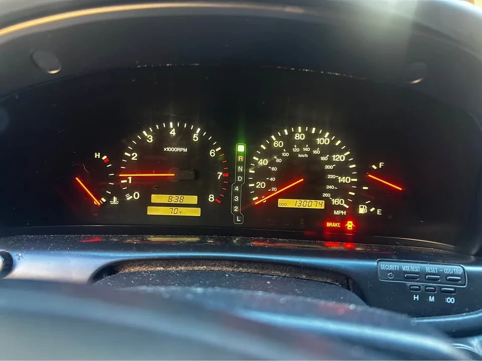 1999 Lexus SC400 - Image 7 of 7