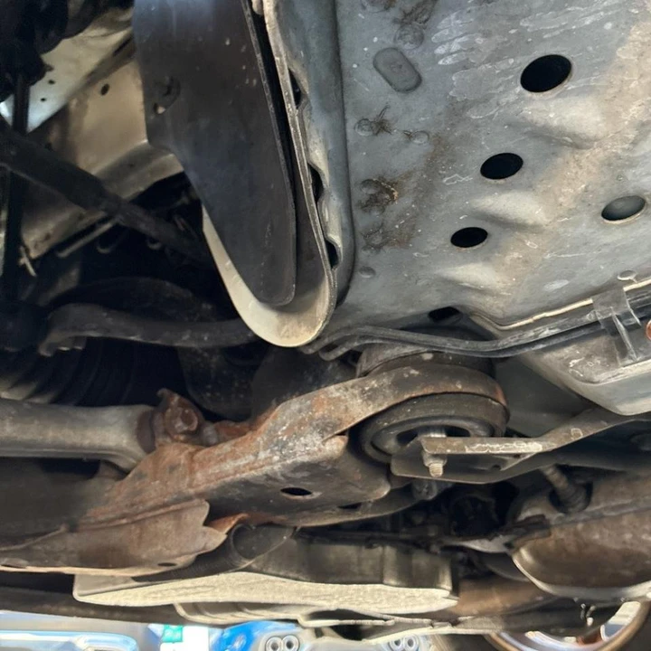 1999 Lincoln Continental 9th Gen - Image 18 of 20