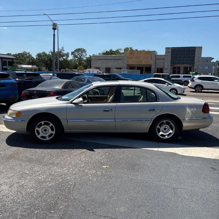 1999 Lincoln Continental 9th Gen - Image 2 of 20