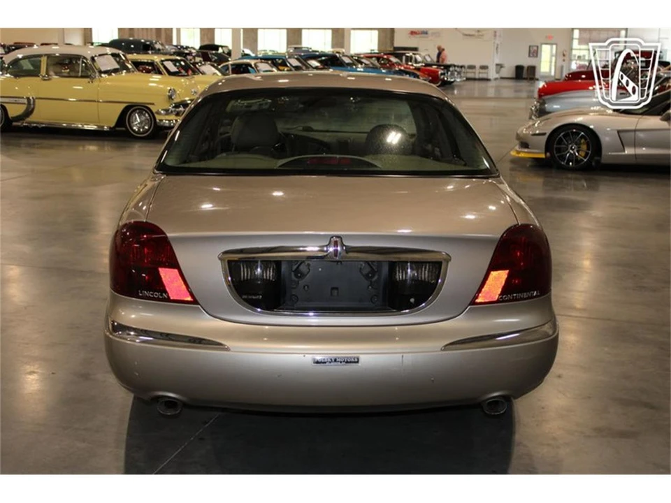 1999 Lincoln Continental 9th Gen - Image 4 of 31