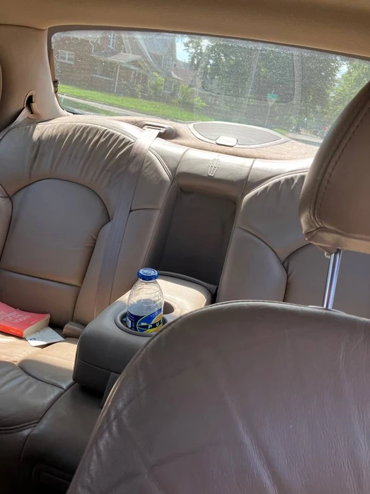 1999 Lincoln Continental 9th Gen - Image 16 of 19