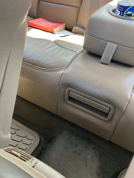 1999 Lincoln Continental 9th Gen - Image 18 of 19