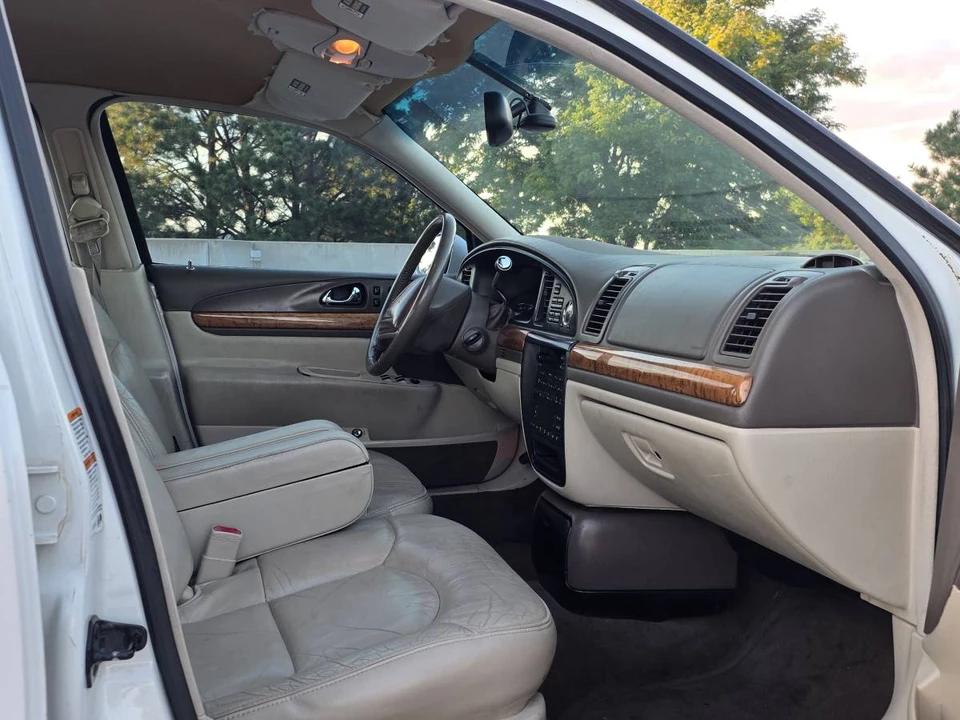 1999 Lincoln Continental 9th Gen - Image 17 of 21