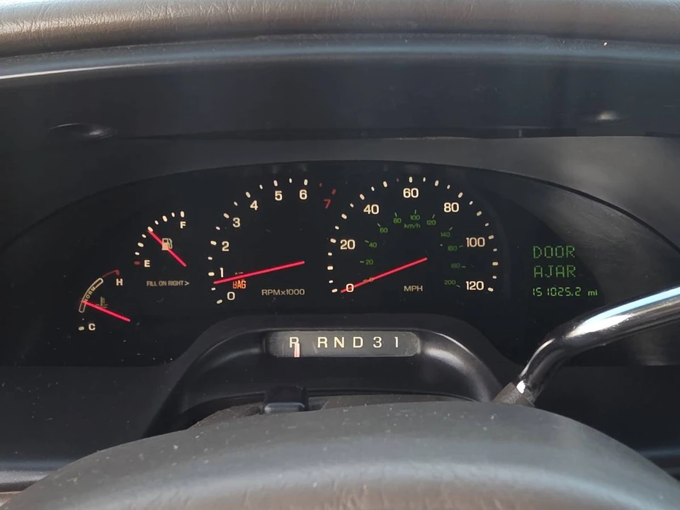 1999 Lincoln Continental 9th Gen - Image 19 of 21