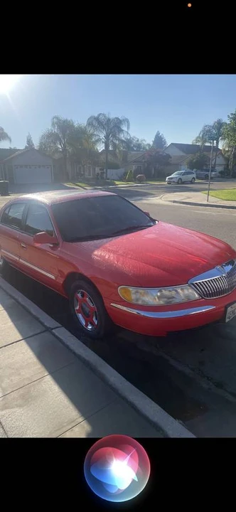 1999 Lincoln Continental 9th Gen - Image 2 of 4