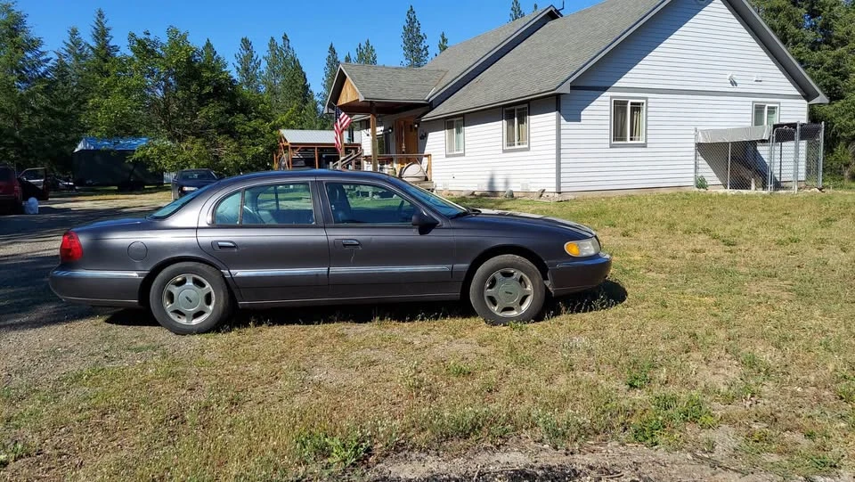 1999 Lincoln Continental 9th Gen - Image 5 of 12