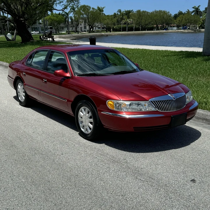 1999 Lincoln Continental 9th Gen - Image 2 of 12