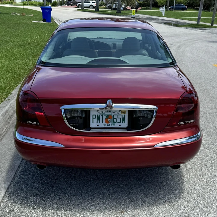 1999 Lincoln Continental 9th Gen - Image 10 of 12