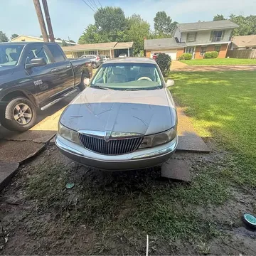 1999 Lincoln Continental Premiere Sedan 4D