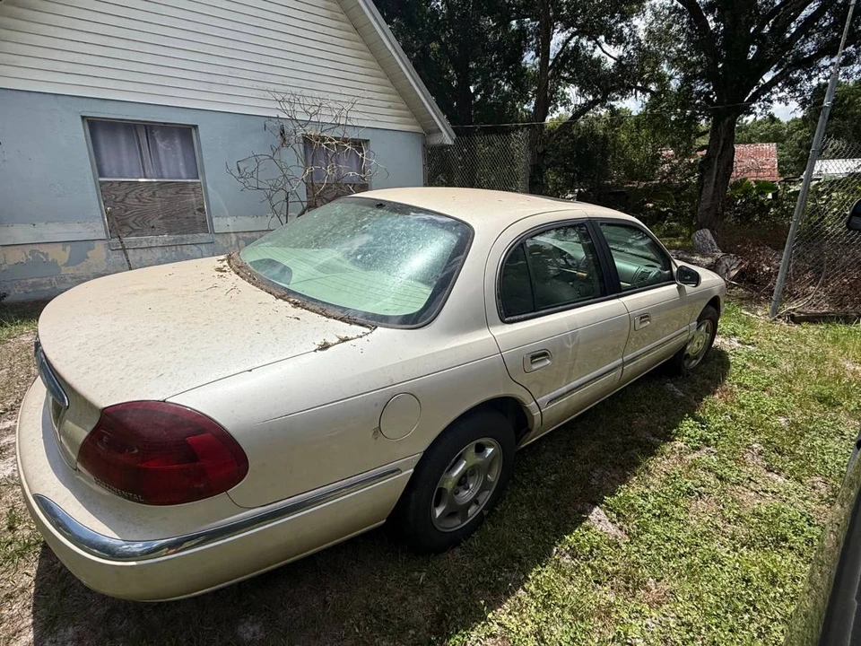 2000 Lincoln Continental 9th Gen - Image 4 of 10