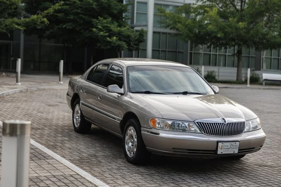 1999 Lincoln Continental 9th Gen - Image 4 of 20