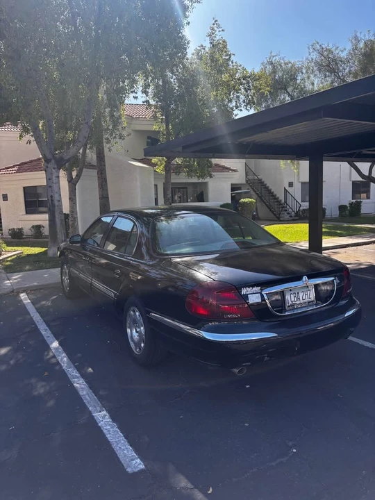 1999 Lincoln Continental 9th Gen - Image 4 of 6