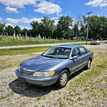 1999 Lincoln Continental Sedan