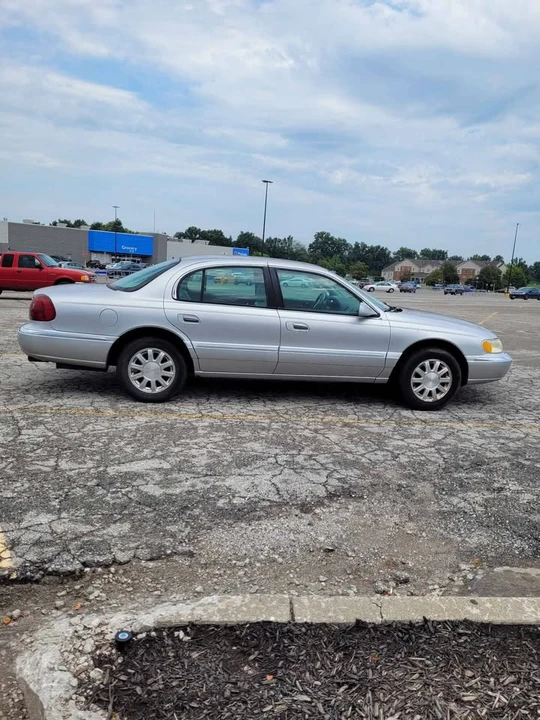 1999 Lincoln Continental 9th Gen - Image 4 of 16