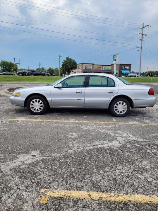 1999 Lincoln Continental 9th Gen - Image 3 of 16