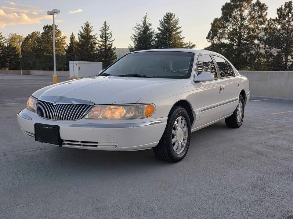 1999 Lincoln Continental 9th Gen - Image 4 of 20