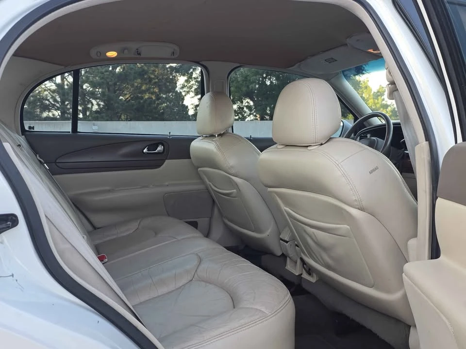 1999 Lincoln Continental 9th Gen - Image 15 of 20