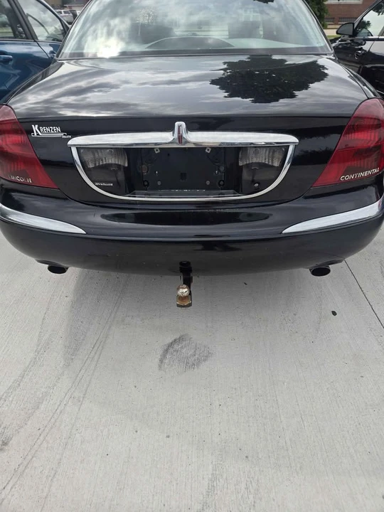 1999 Lincoln Continental 9th Gen - Image 4 of 5