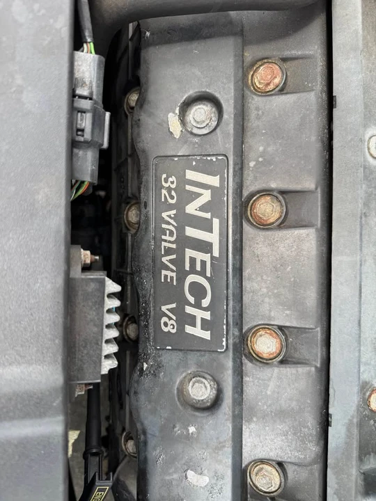 1999 Lincoln Continental 9th Gen - Image 13 of 14