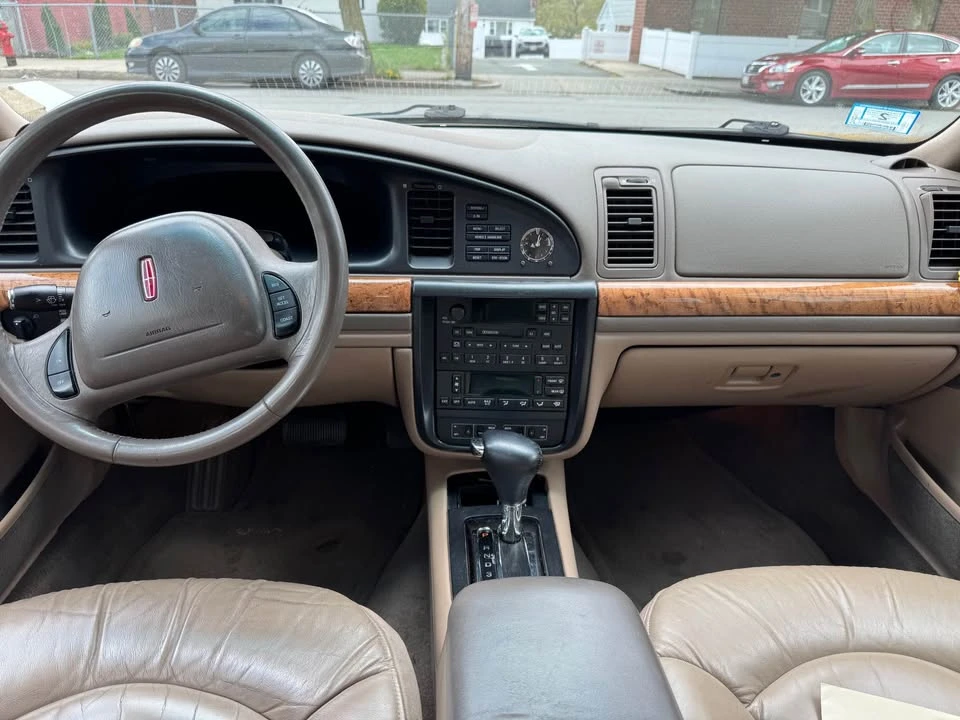 1999 Lincoln Continental 9th Gen - Image 5 of 14