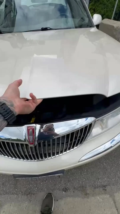 1999 Lincoln Continental 9th Gen - Image 13 of 13