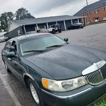 1999 Lincoln Continental Signature Sedan 4D