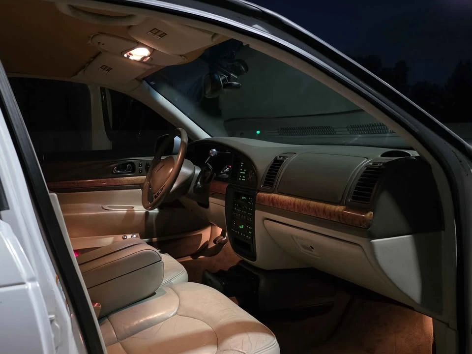 1999 Lincoln Continental 9th Gen - Image 11 of 16