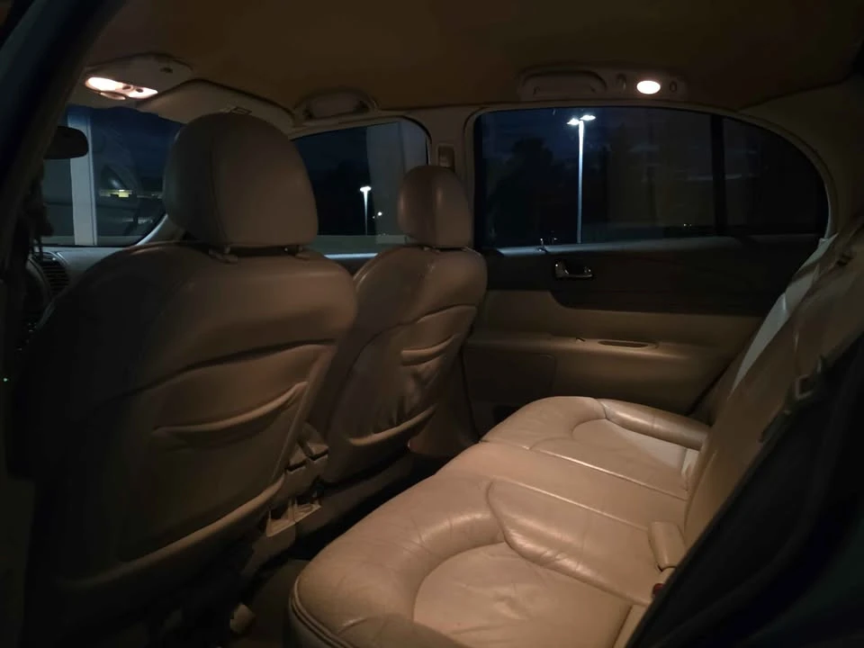 1999 Lincoln Continental 9th Gen - Image 10 of 16