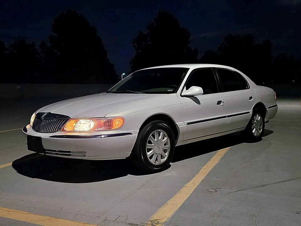1999 Lincoln Continental 9th Gen - Image 16 of 16