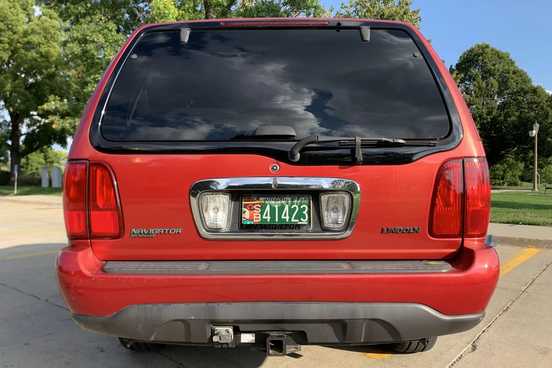 1999 Lincoln Navigator 1st Gen - Image 5 of 31