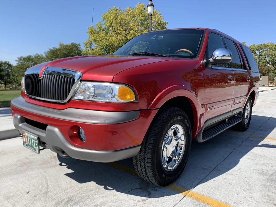 1999 Lincoln Navigator 1st Gen - Image 9 of 31