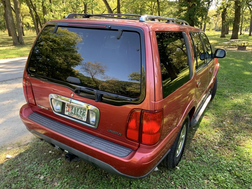 1999 Lincoln Navigator 1st Gen - Image 25 of 31