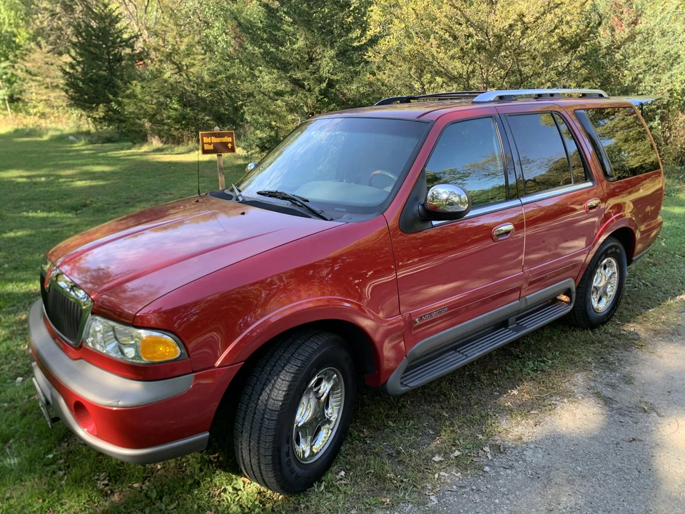 1999 Lincoln Navigator 1st Gen - Image 15 of 31