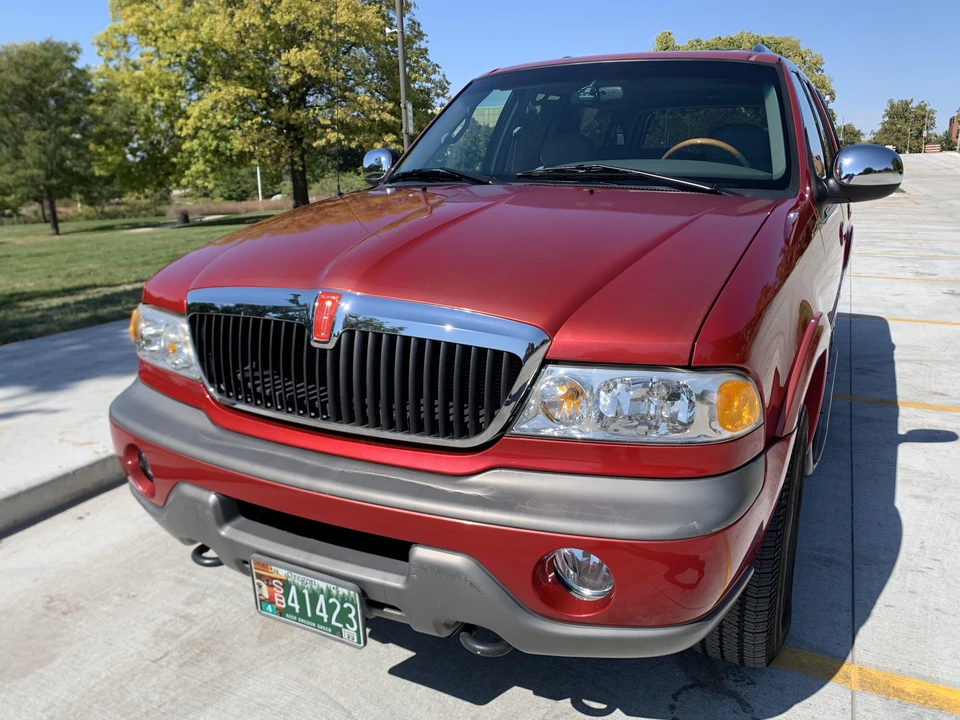 1999 Lincoln Navigator 1st Gen - Image 8 of 31